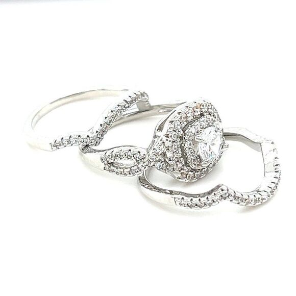 Sparkly 3-Piece Ring Set - Picture 6 of 8